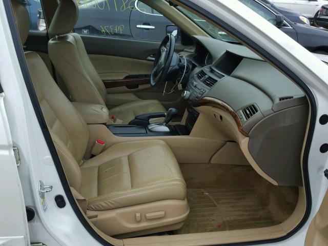 1HGCP36889A010534 - 2009 HONDA ACCORD EXL WHITE photo 5