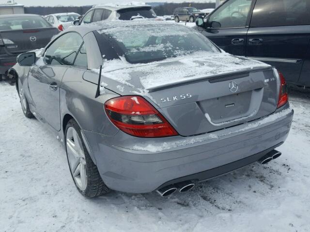 WDBWK73F49F191654 - 2009 MERCEDES-BENZ SLK 55 AMG GRAY photo 3