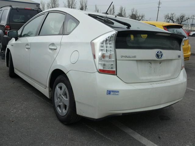 JTDKN3DU0B0255226 - 2011 TOYOTA PRIUS WHITE photo 3