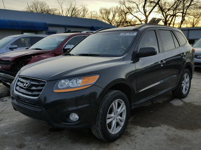 5NMSH4AG7AH341417 - 2010 HYUNDAI SANTA FE S GRAY photo 2