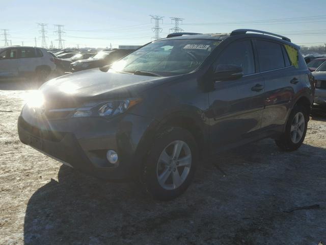 2T3RFREV2DW100665 - 2013 TOYOTA RAV4 XLE GRAY photo 2