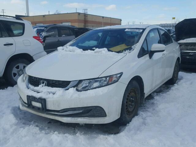 2HGFB2F45EH028021 - 2014 HONDA CIVIC LX WHITE photo 2