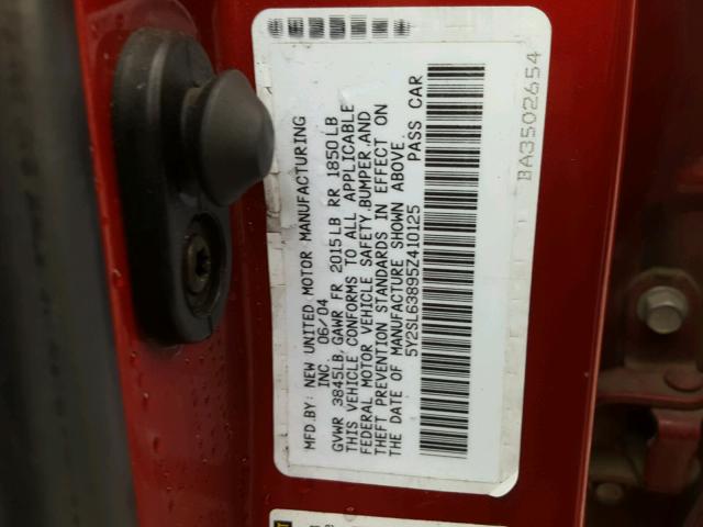 5Y2SL63895Z410125 - 2005 PONTIAC VIBE RED photo 10