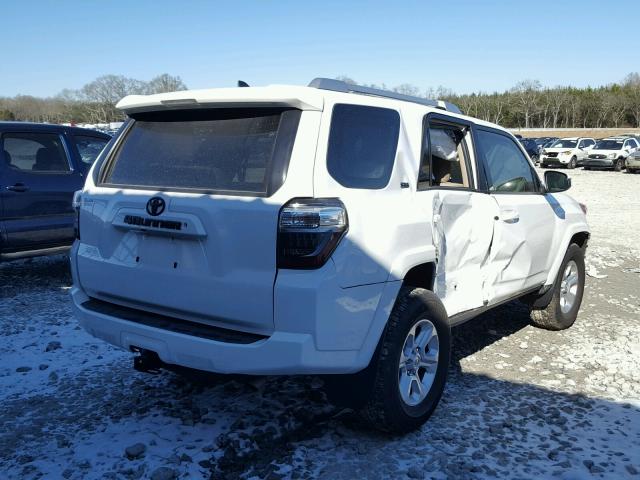 JTEZU5JR6H5148816 - 2017 TOYOTA 4RUNNER SR WHITE photo 4