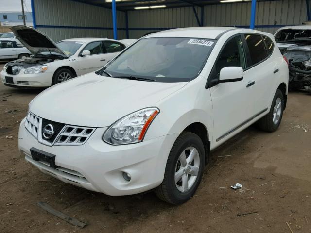 JN8AS5MV7DW126042 - 2013 NISSAN ROGUE S WHITE photo 2