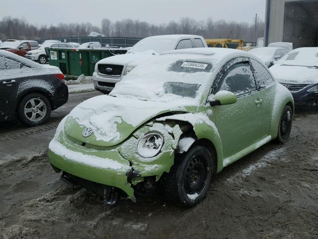 3VWDD21C01M464038 - 2001 VOLKSWAGEN NEW BEETLE 绿色 照片 2