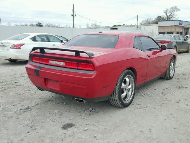 2C3CDYAG5CH121042 - 2012 DODGE CHALLENGER RED photo 4