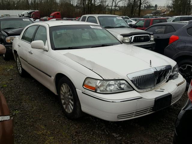 1LNHM81W53Y648203 - 2003 LINCOLN TOWN CAR E WHITE photo 1