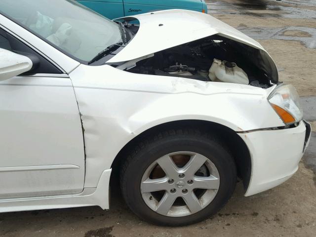 1N4AL11D53C267646 - 2003 NISSAN ALTIMA BAS WHITE photo 9