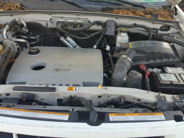 1FMCU59359KA69811 - 2009 FORD ESCAPE HYB WHITE photo 7