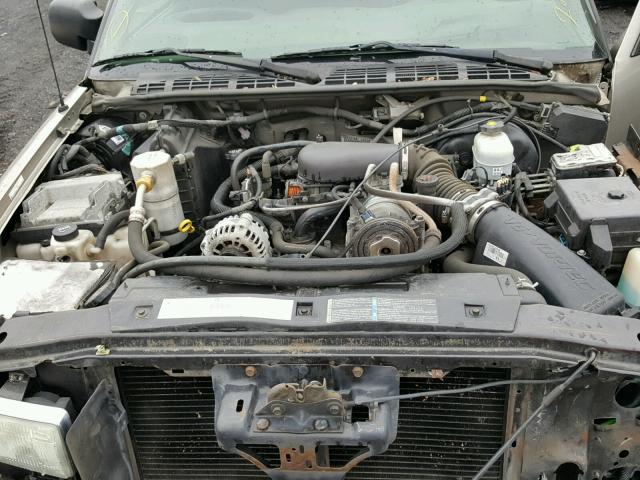 1GCCS19X338273744 - 2003 CHEVROLET S TRUCK S1 GOLD photo 7