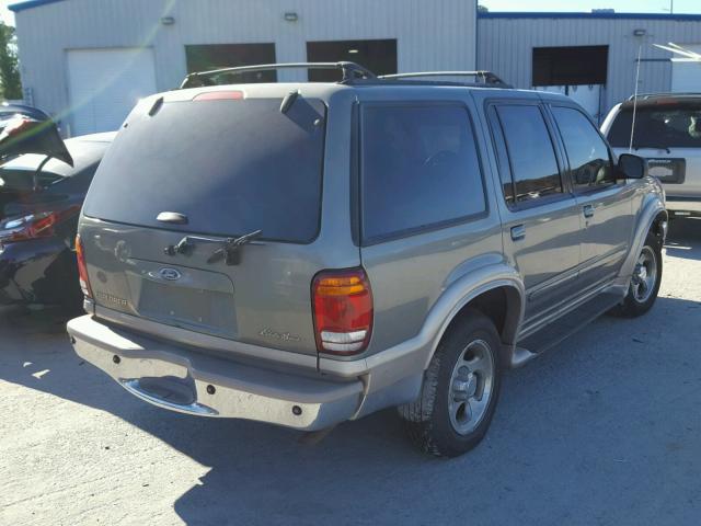 1FMDU74E1YUB36237 - 2000 FORD EXPLORER E GREEN photo 4