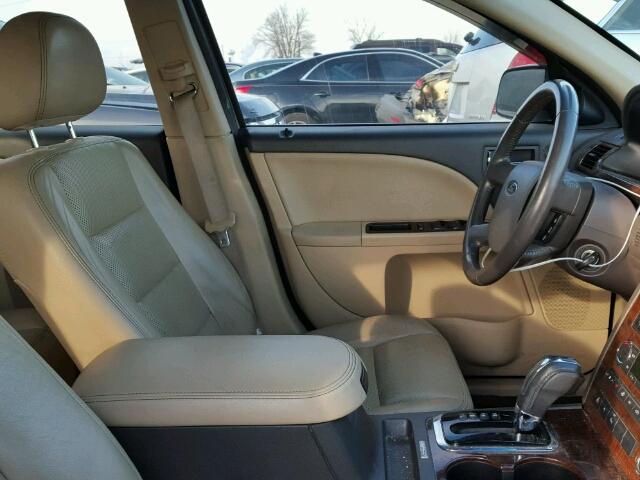 1FAHP25WX8G140959 - 2008 FORD TAURUS LIM TAN photo 5