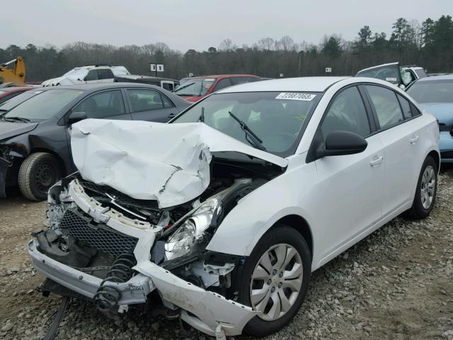 1G1PA5SG5D7149741 - 2013 CHEVROLET CRUZE LS WHITE photo 2