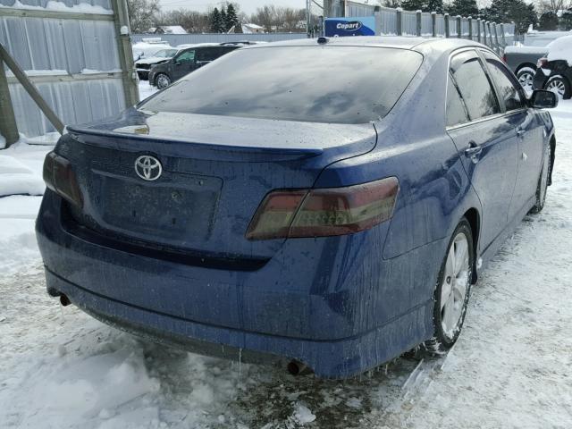 4T1BF3EK1AU557136 - 2010 TOYOTA CAMRY BASE BLUE photo 4