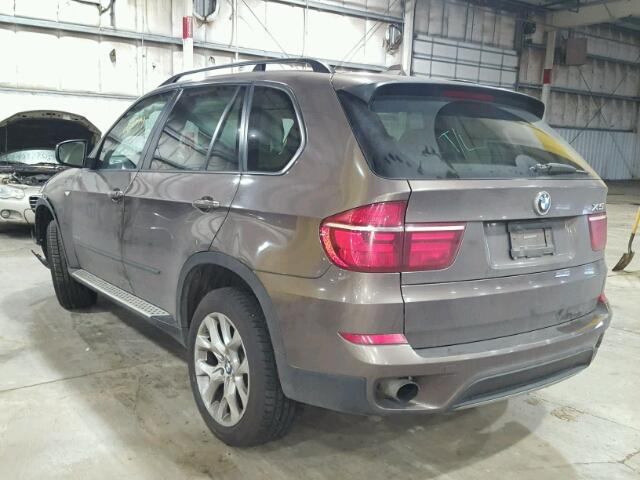 5UXZV4C51BLL58084 - 2011 BMW X5 XDRIVE3 Braun Foto 3