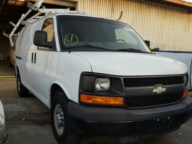 1GCWGFCA3B1168421 - 2011 CHEVROLET EXPRESS G2 WHITE photo 1