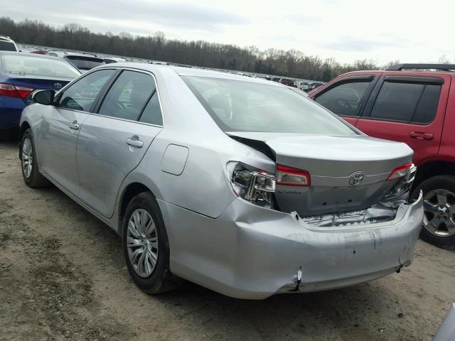 4T1BF1FK6CU585018 - 2012 TOYOTA CAMRY BASE SILVER photo 3