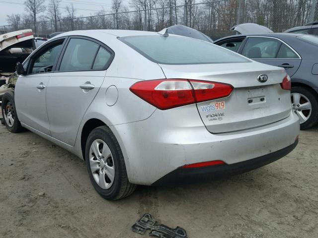 KNAFK4A67F5312887 - 2015 KIA FORTE LX SILVER photo 3