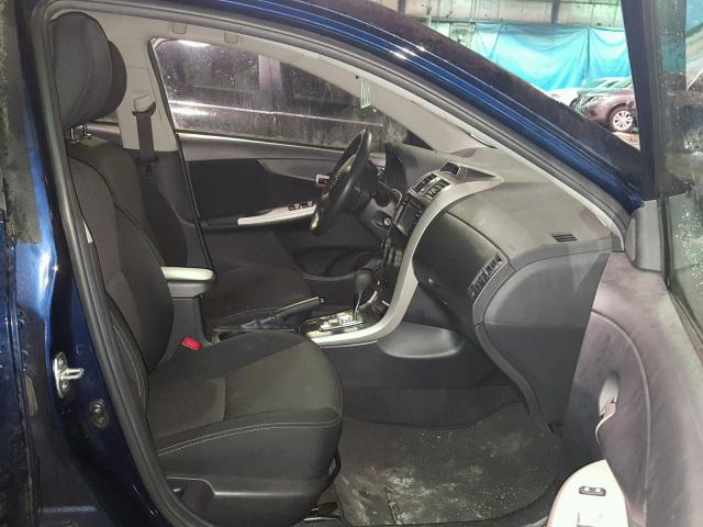 2T1BU4EEXDC122529 - 2013 TOYOTA COROLLA BA BLUE photo 5