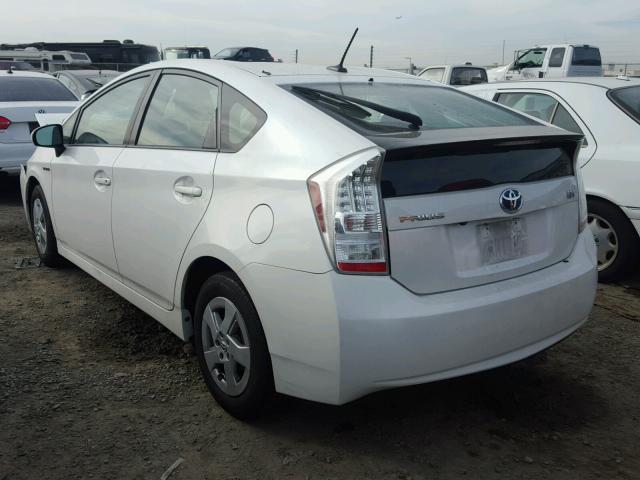 JTDKN3DU3B0294926 - 2011 TOYOTA PRIUS WHITE photo 3