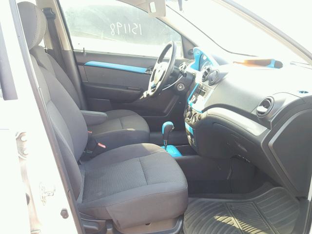 KL1TD56637B150927 - 2007 CHEVROLET AVEO BASE Biały zdjęcie 5