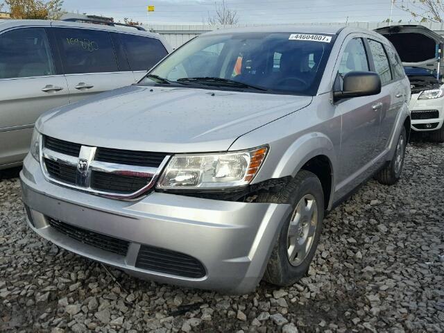 3D4PG4FB6AT255866 - 2010 DODGE JOURNEY SE SILVER photo 2