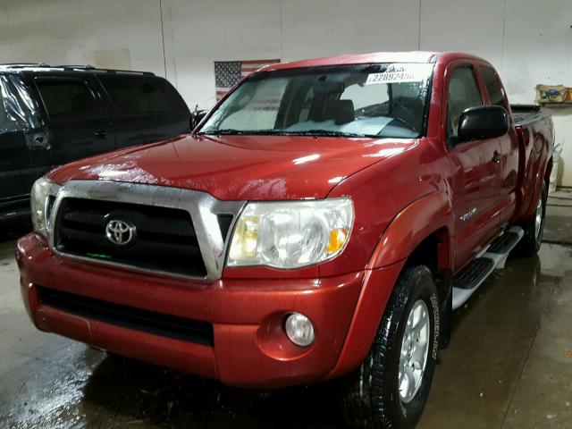 5TEUU42N85Z108413 - 2005 TOYOTA TACOMA ACC BURGUNDY photo 2