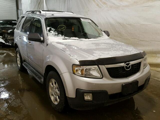 4F2CY9GG5BKM07199 - 2011 MAZDA TRIBUTE S SILVER photo 1