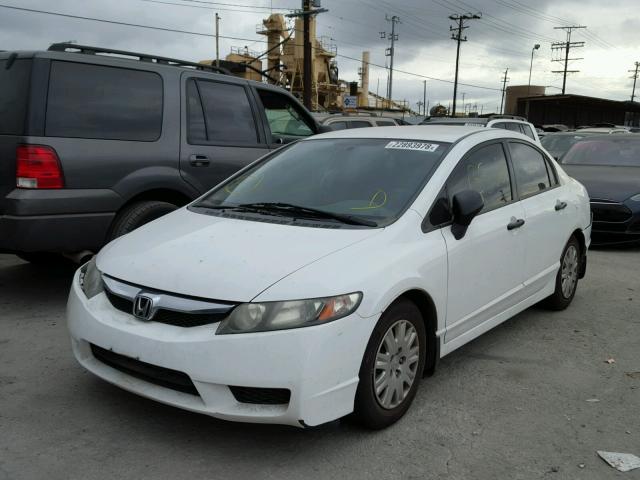 2HGFA1F3XAH525824 - 2010 HONDA CIVIC VP WHITE photo 2