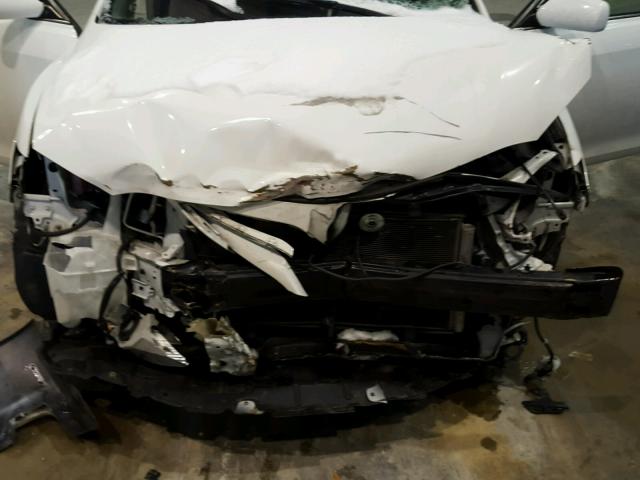 4T4BF3EK8AR007244 - 2010 TOYOTA CAMRY BASE WHITE photo 7