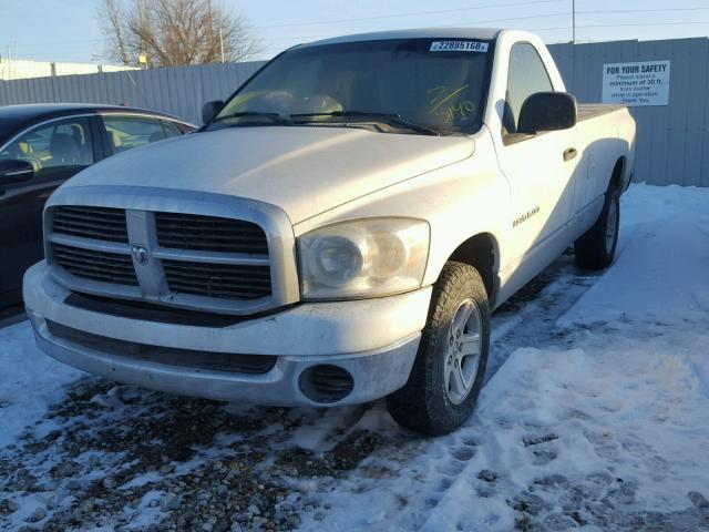 1D7HA16P87J515140 - 2007 DODGE RAM 1500 S WHITE photo 2