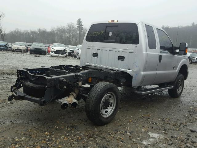 1FT8X3BT9GEB00733 - 2016 FORD F350 SUPER SILVER photo 4