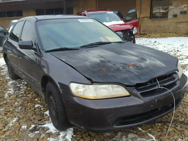 1HGCG5647WA098433 - 1998 HONDA ACCORD LX GRAY photo 1