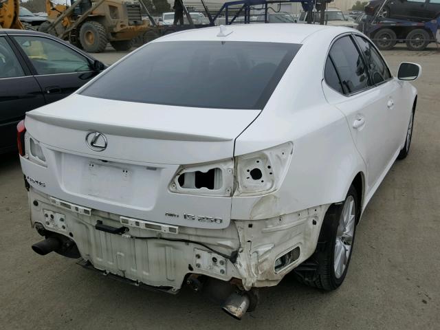 JTHCK262682022224 - 2008 LEXUS IS 250 WHITE photo 4