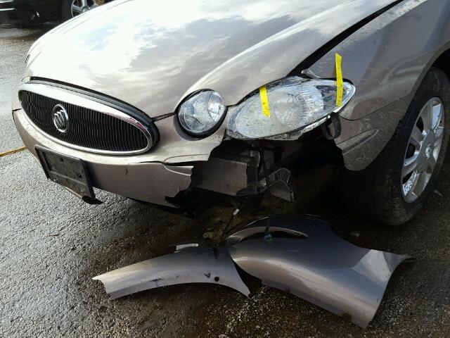 2G4WC582861269716 - 2006 BUICK LACROSSE C BROWN photo 9