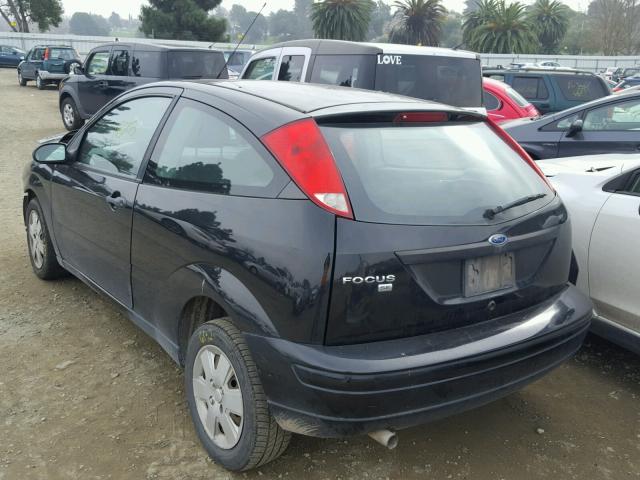 1FAHP31N07W329708 - 2007 FORD FOCUS ZX3 BLACK photo 3