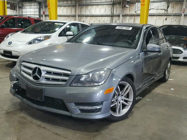 WDDGF4HB1DR268380 - 2013 MERCEDES-BENZ C 250 GRAY photo 2