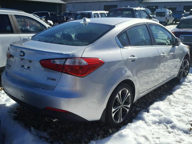 KNAFZ4A85E5164640 - 2014 KIA FORTE EX SILVER photo 4