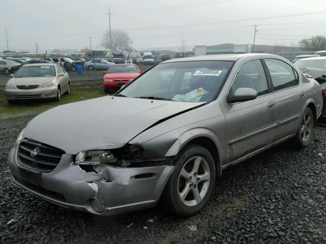 JN1CA31D1YT703357 - 2000 NISSAN MAXIMA GLE CHARCOAL photo 2