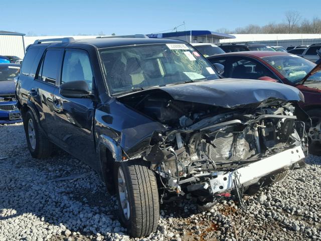 JTEZU5JR2H5156766 - 2017 TOYOTA 4RUNNER SR BLACK photo 1