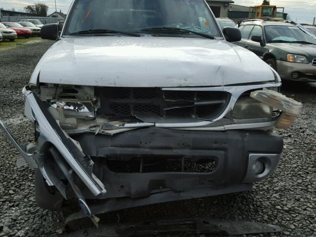 1FMZU73E4YZB39496 - 2000 FORD EXPLORER X WHITE photo 9