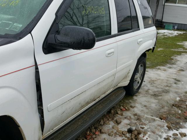 1GNDT13S372217561 - 2007 CHEVROLET TRAILBLAZE WHITE photo 9