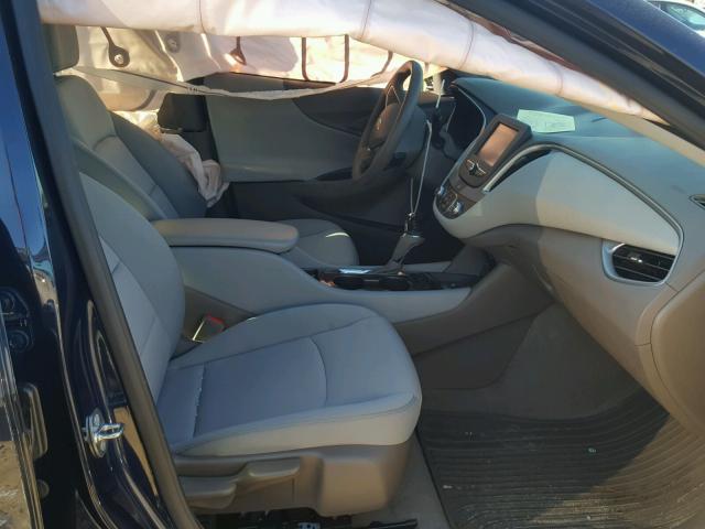 1G1ZB5ST7HF139324 - 2017 CHEVROLET MALIBU LS ლურჯი ფოტო 5