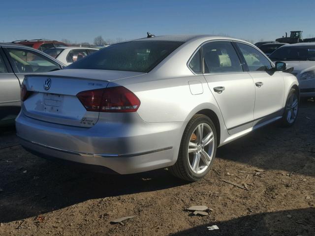 1VWCN7A38DC134725 - 2013 VOLKSWAGEN PASSAT SEL SILVER photo 4