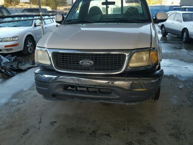 1FTZF1723XNA21036 - 1999 FORD F150 WHITE photo 9