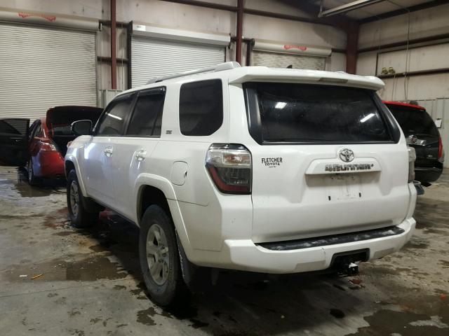 JTEBU5JR2E5183222 - 2014 TOYOTA 4RUNNER SR WHITE photo 3