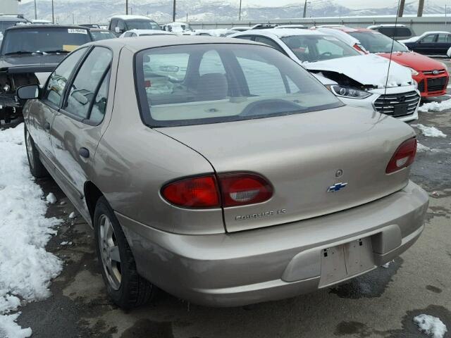 1G1JF524X27466649 - 2002 CHEVROLET CAVALIER L TAN photo 3