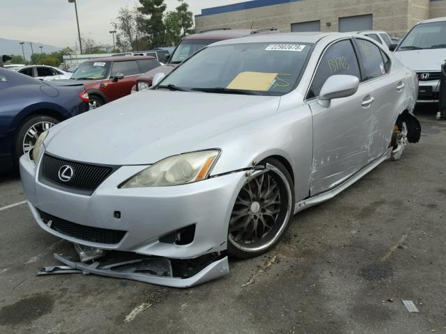 JTHBE262972012529 - 2007 LEXUS IS 350 SILVER photo 2