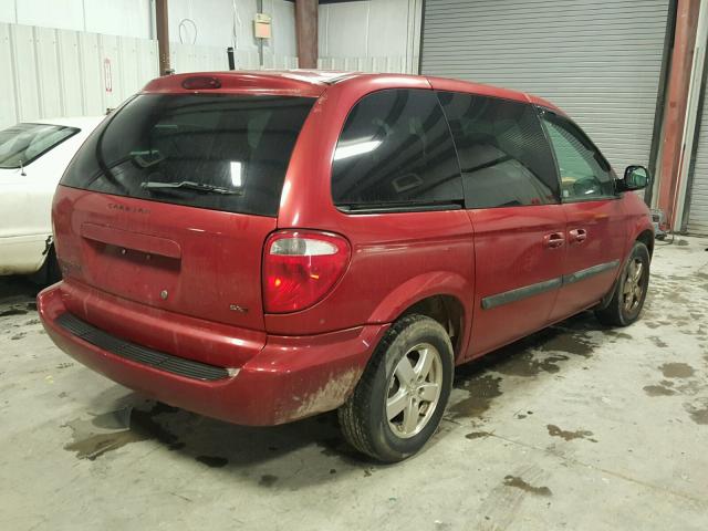 1D4GP45RX5B433008 - 2005 DODGE CARAVAN SX RED photo 4